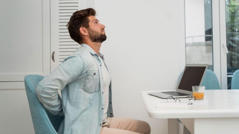 Chiropractic Care for Desk Workers, Combatting Neck and Shoulder Pain